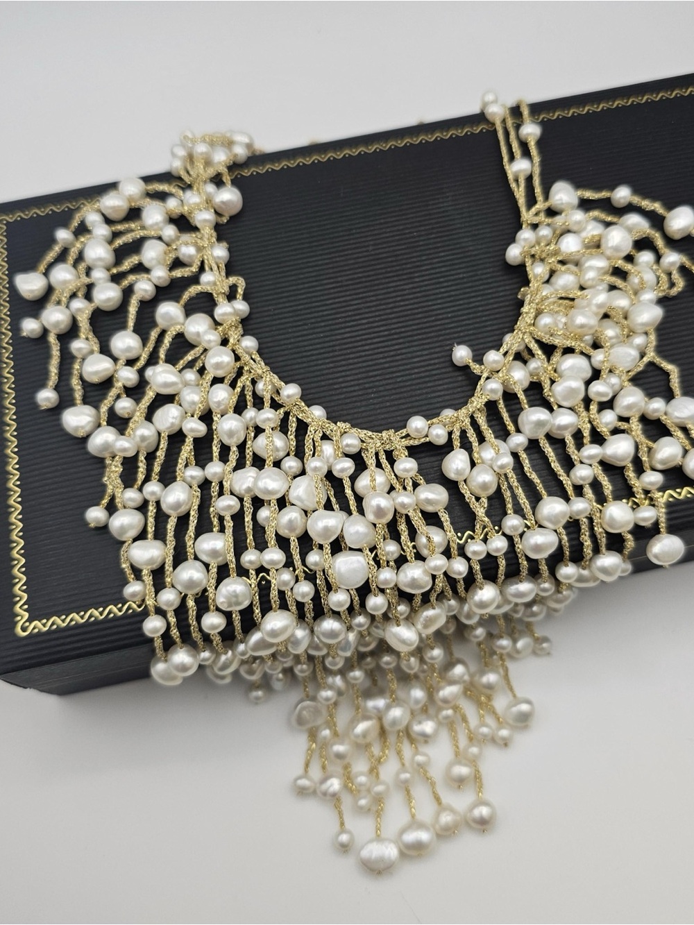Elegant 14 kt Gold and White & Pink Pearl Fringe Necklace for Women
